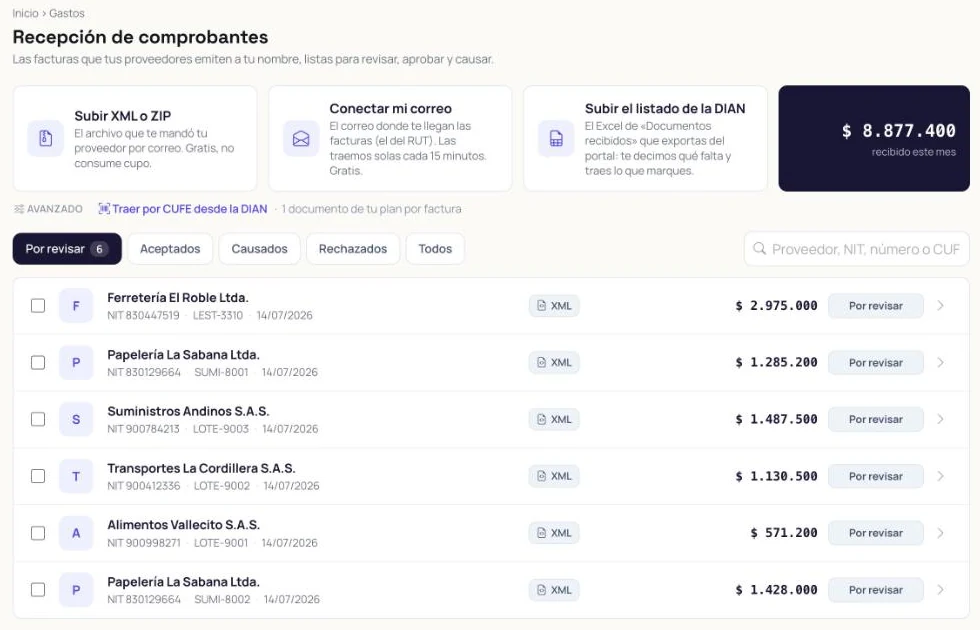 Recepción de comprobantes en Paxioli: facturas de proveedores subidas por XML o ZIP, listas para revisar, aprobar y causar